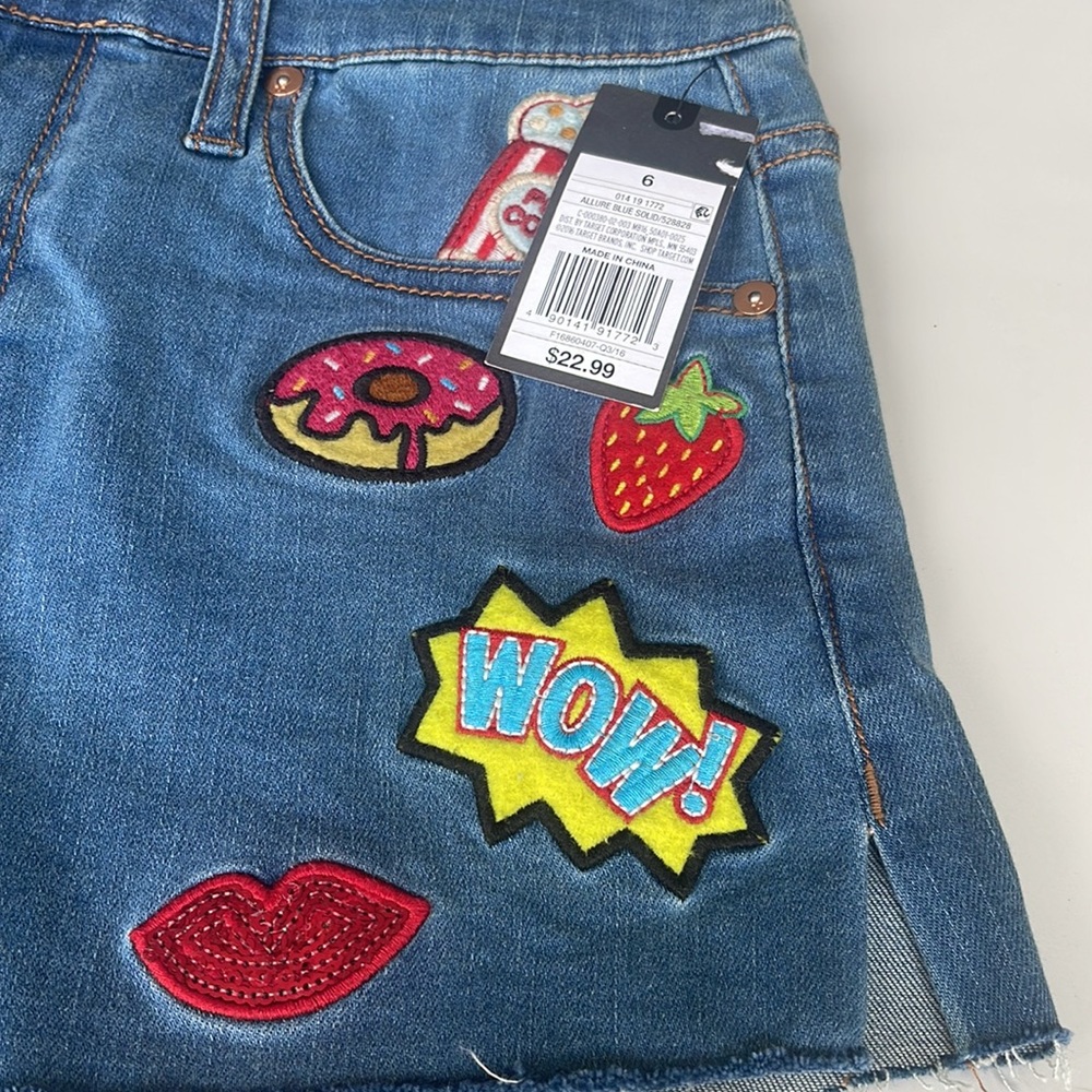 Target High Rise Denim Shorts - Picture 3 of 5